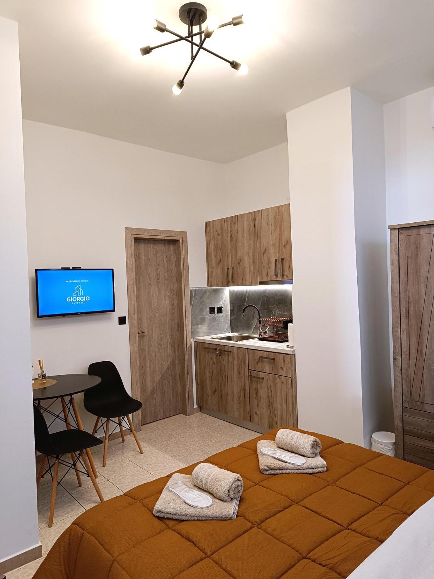Giorgio Patrasso - Micro Apartment In The Center Of Πάτρα Εξωτερικό φωτογραφία